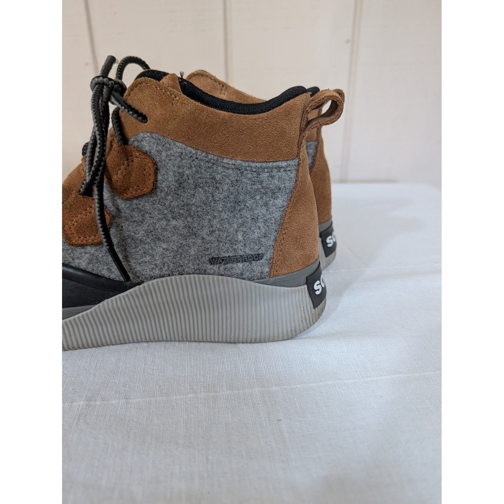 Sorel Out N About III Classic Waterproof Duck Boots Tan Grey Black 2099101244 8 - Picture 10 of 16